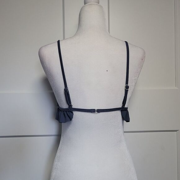 Zaful ruffled bikini top - Picture 6 of 9